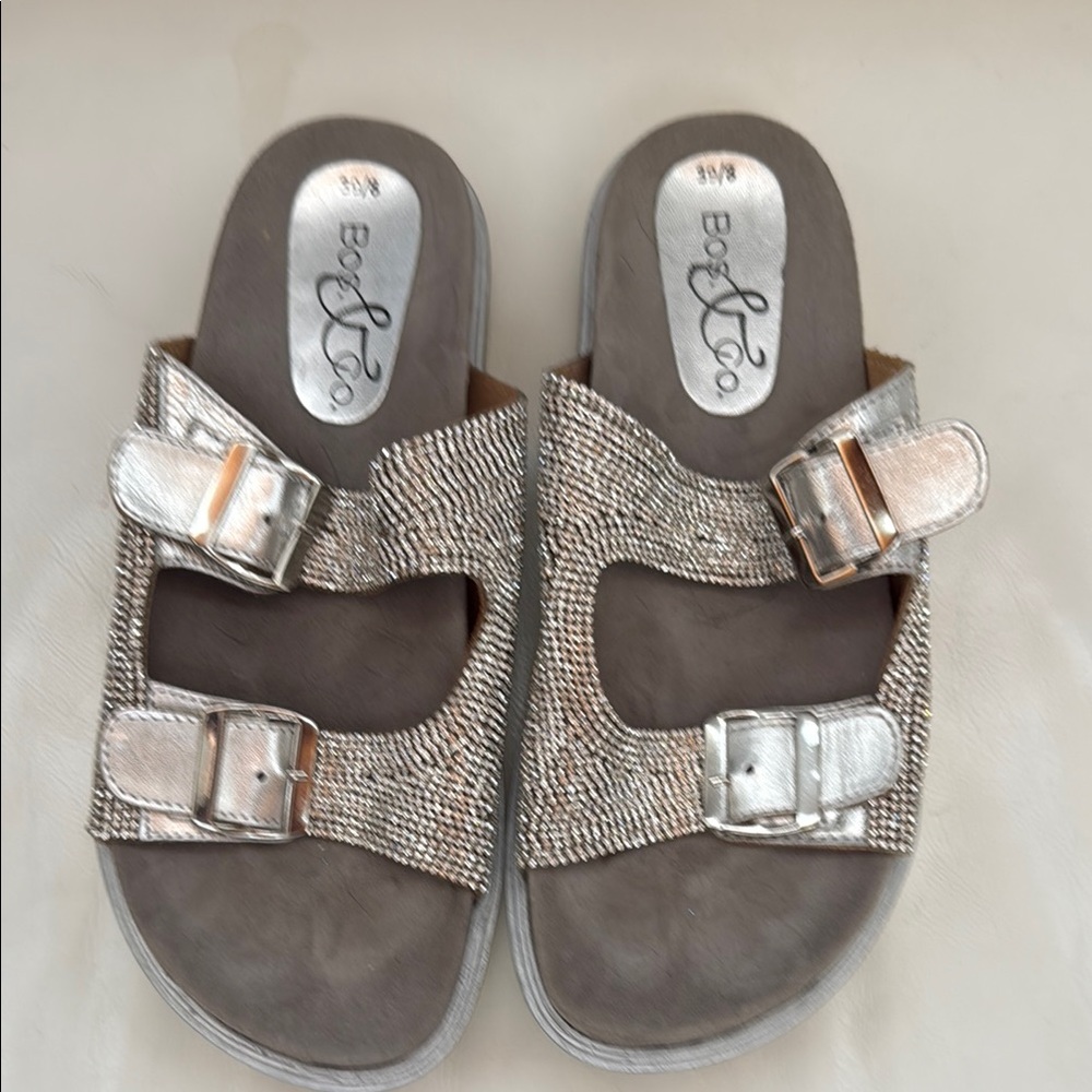 Silver Flats sandals with rhinestones and buckles adjustable